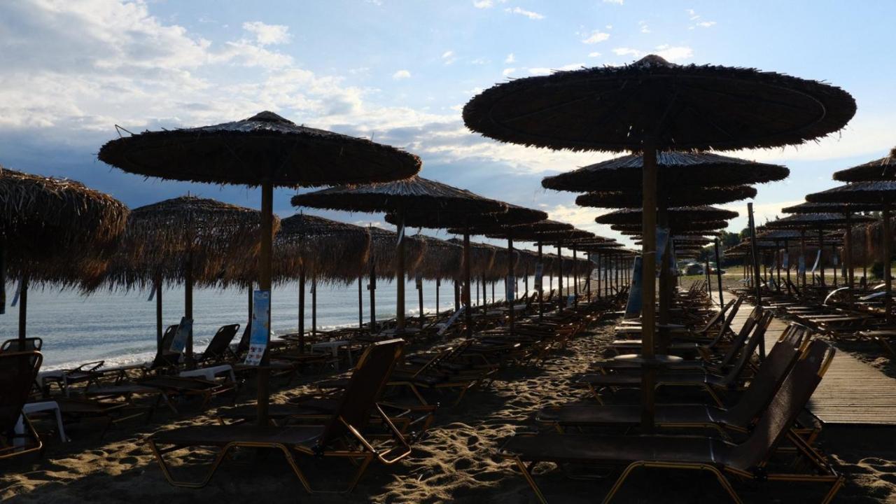 Beach Front Vintage Villa Kalliktratis Nea Kallikrateia Exterior foto